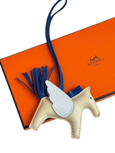 [#WUY] Unused Hermes Pegase rodeo PM(Craie/Blue France/Blue Brume)